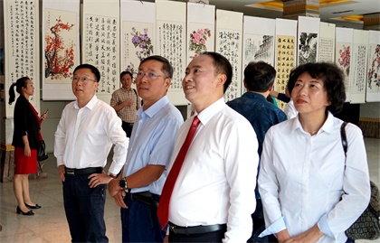 文學(xué)書畫攝影展 00(2).jpg