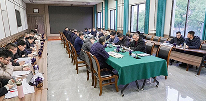 市委常委、常務(wù)副市長(zhǎng)劉峰調(diào)研時(shí)強(qiáng)調(diào)：瀘天化集團(tuán)要推動(dòng)改革重組與高質(zhì)量發(fā)展深度融合