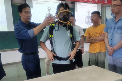 瀘天化股份公司開展新入職員工安全教育培訓