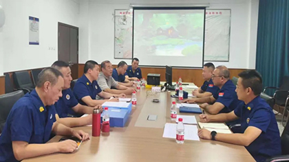 瀘州市消防救援支隊(duì)到瀘天化消防救護(hù)中心調(diào)研指導(dǎo)工作